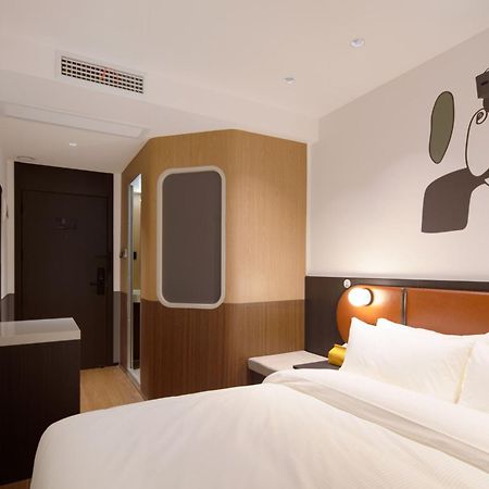 Mcsrh Hotel-Chengdu Chunxi Road Экстерьер фото